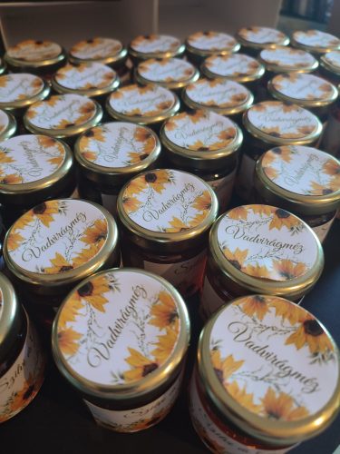 Miniméz esküvői vendégajándék, napraforgós mintával