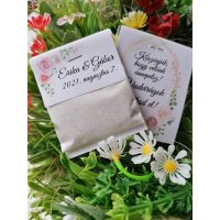 Virágmagok papírtasakban